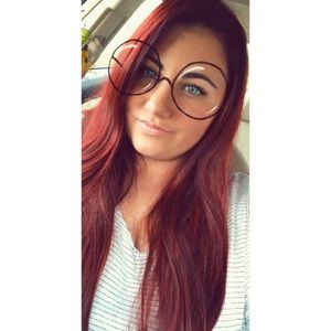 Meet your Posher, Shelby